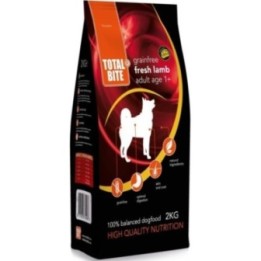 Total Bite gluteeni-ja teraviljavaba  koeratoit täisk.koertele värske lambalihaga 2 kg