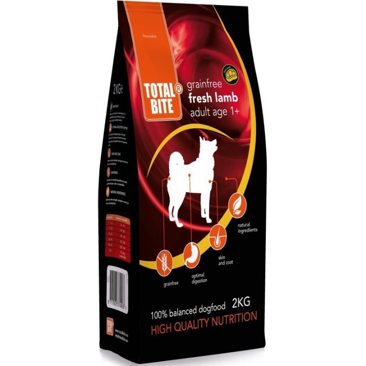 Total Bite grain-free and gluten-free complete dog food with fresh lamb 2 kg